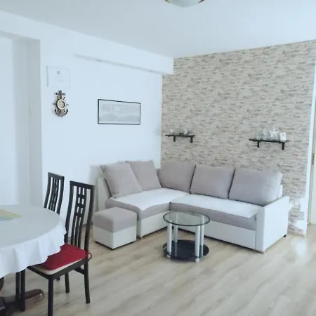Nord 1&2-city Center, Terrace Apartment